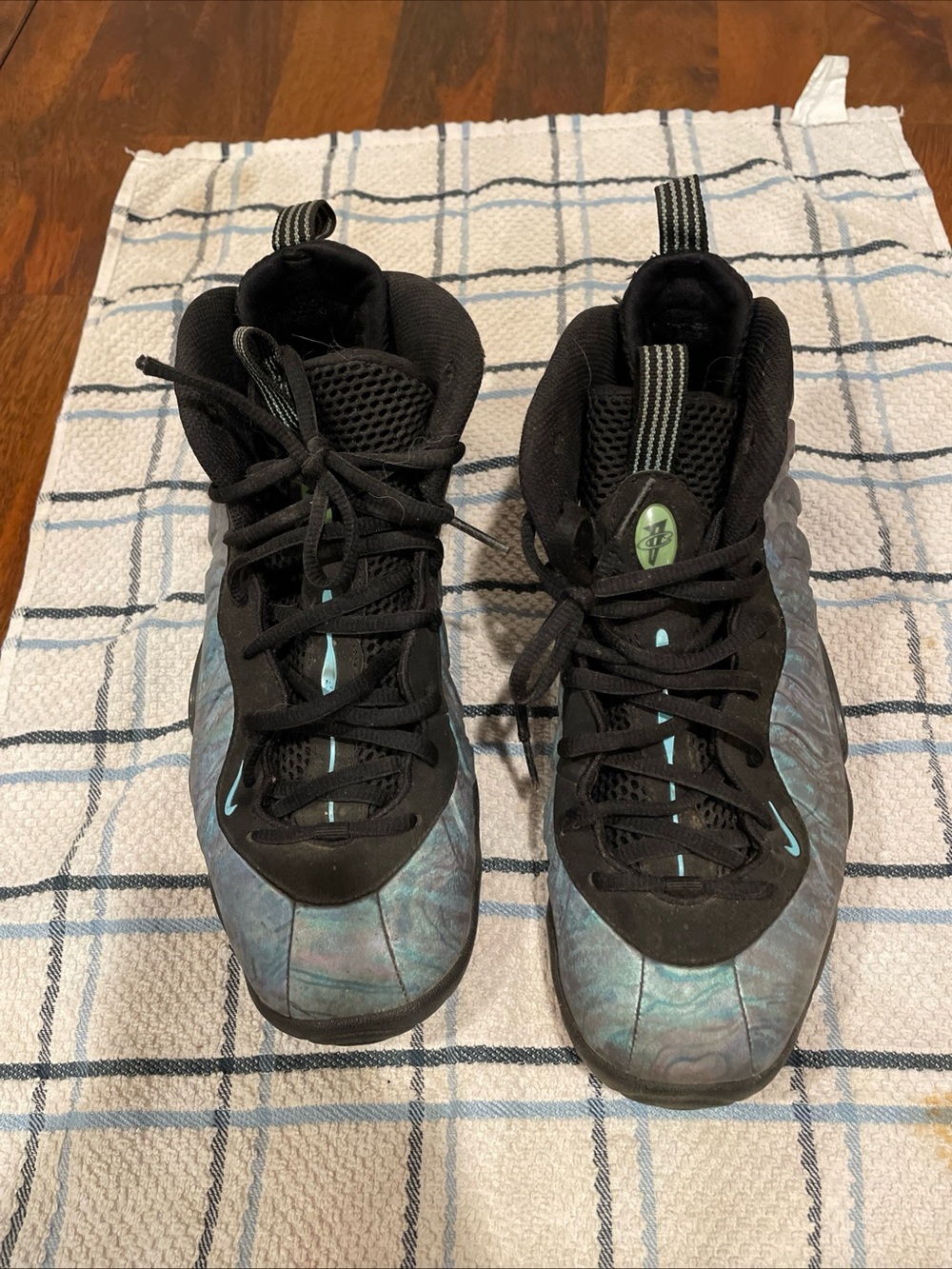 Nike Kids Iridescent Teal-Accent Foamposite Style Sneakers